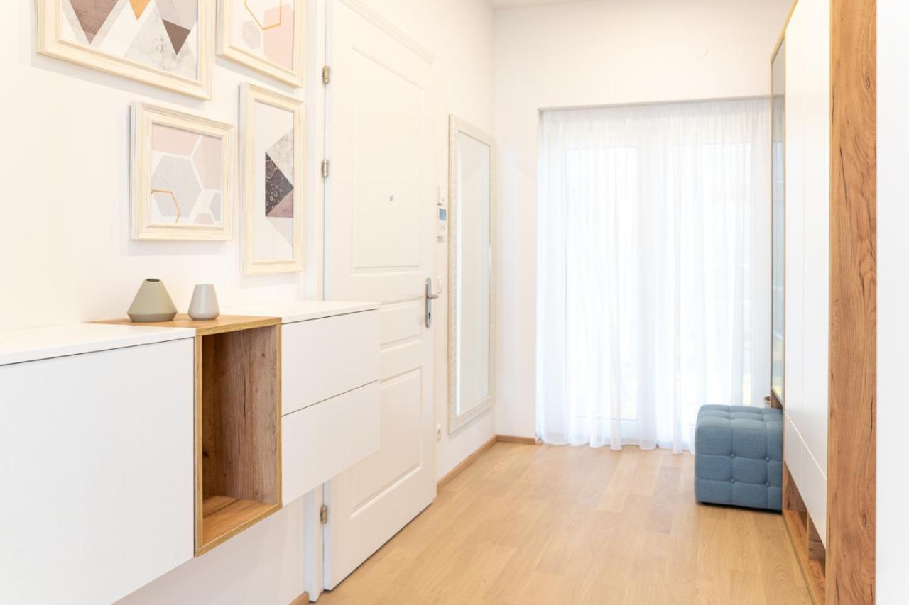 Modern 3 Room Apartment In A Prime Location Wien Eksteriør billede